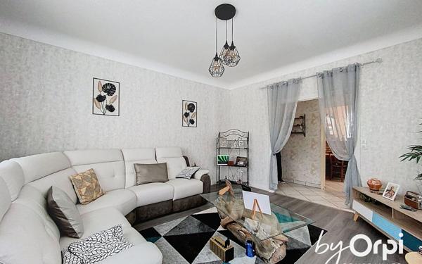 Maison à vendre    7 pièces • 250 m2 Saint-Éloy-les-Mines