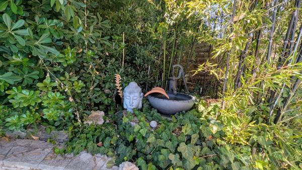 Villa T4 avec piscine et gîte T2 quartier résidentiel