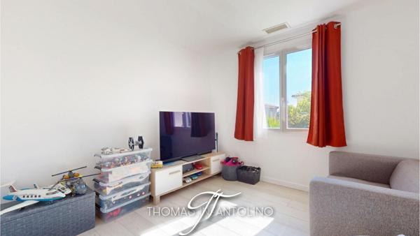 EN EXCLUSIVITE - QUARTIER RECHERCHE - 4 CHAMBRES - POSSIBILITE 2 CHAMBRES SUPPLEMENTAIRES - PISCINE