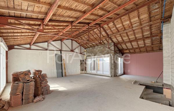 ROYAN APPARTEMENT A AMENAGER CENTRE VILLE ET PLAGE A PIED