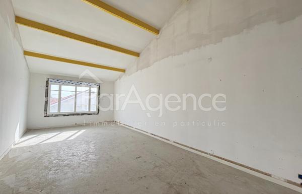 ROYAN APPARTEMENT A AMENAGER CENTRE VILLE ET PLAGE A PIED