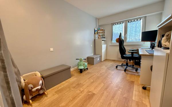 Appartement à vendre    4 pièces • 77,25 m2 La Wantzenau