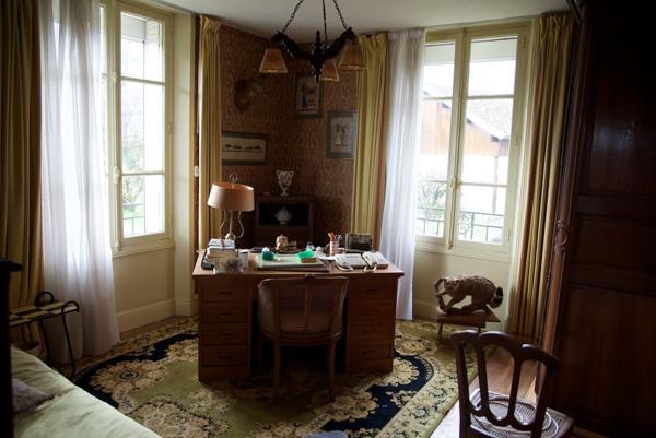 CHATILLON SUR SEINE : Maison de 1930 de plain pied avec 2700m² de terrain , atelier, bûcher et dépendance Châtillon-sur-Seine (21400)