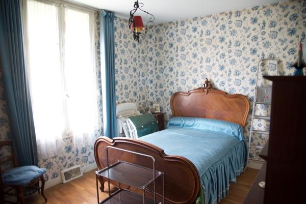 CHATILLON SUR SEINE : Maison de 1930 de plain pied avec 2700m² de terrain , atelier, bûcher et dépendance Châtillon-sur-Seine (21400)