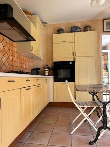 SUPERBE PROPRIÉTÉ de deux villas individuelles sur 2882 m² terrain