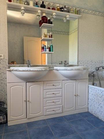 SUPERBE PROPRIÉTÉ de deux villas individuelles sur 2882 m² terrain