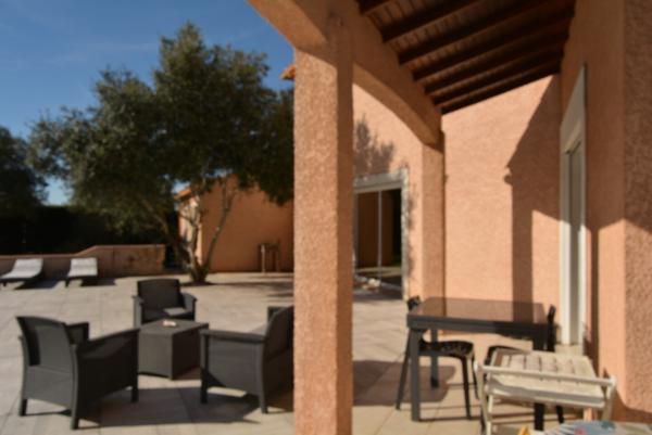 SUPERBE PROPRIÉTÉ de deux villas individuelles sur 2882 m² terrain