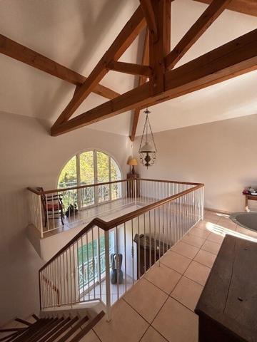 SUPERBE PROPRIÉTÉ de deux villas individuelles sur 2882 m² terrain