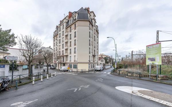 Appartement à vendre    2 pièces • 40 m2 Alfortville