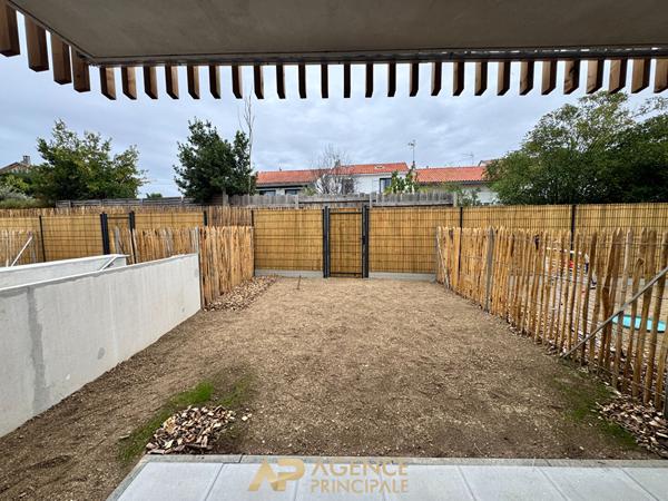 Appartement 2 pièces - 41.23 m2 - La Rochelle Beauregard - Résidence neuve 289 000 € **  - Référence  JH770