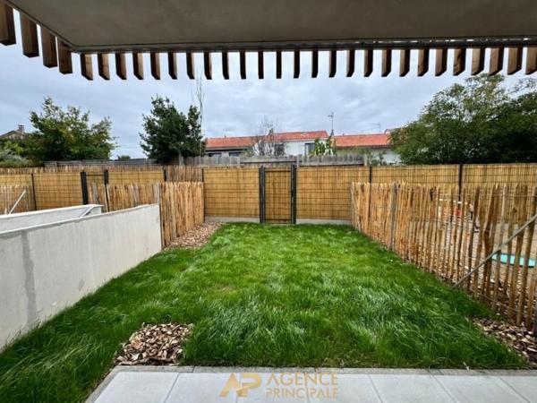 Appartement 2 pièces - 41.23 m2 - La Rochelle Beauregard - Résidence neuve 289 000 € **  - Référence  JH770
