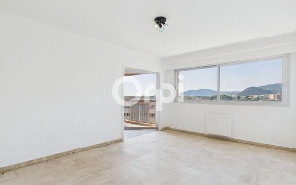 Appartement à vendre    1 pièce • 31,87 m2 Mandelieu-la-Napoule