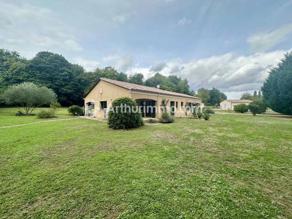 Vente Maison 6 pièces 150 m2 à Neuvic