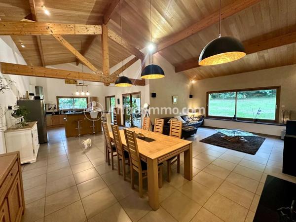 Vente Maison 6 pièces 150 m2 à Neuvic