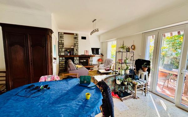 Maison à vendre    4 pièces •  Vic-en-Bigorre