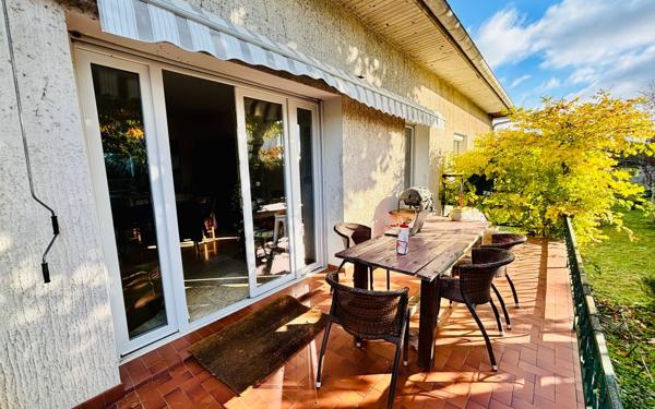 Maison à vendre    4 pièces •  Vic-en-Bigorre