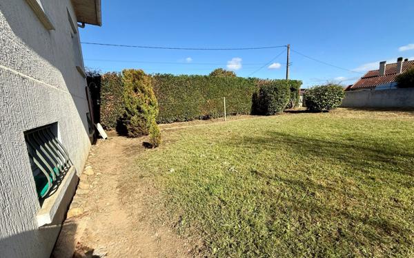 Maison à vendre    4 pièces •  Vic-en-Bigorre