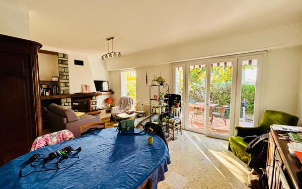 Maison à vendre    4 pièces •  Vic-en-Bigorre