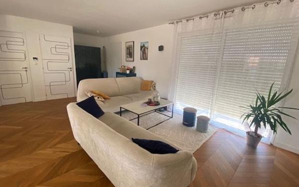 Maison à vendre    4 pièces • 103,51 m2 Tonnay-Charente