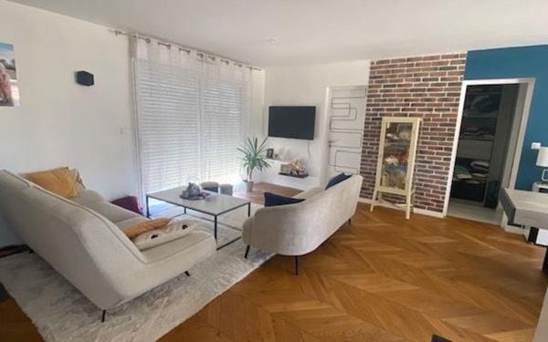 Maison à vendre    4 pièces • 103,51 m2 Tonnay-Charente