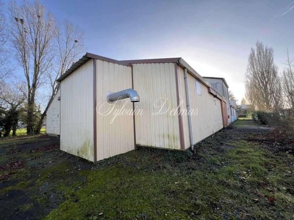 Local/bureau à vendre NAZELLES NEGRON (37)