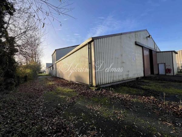 Local/bureau à vendre NAZELLES NEGRON (37)