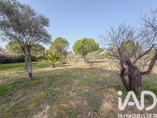Maison à vendre 8 pièces 233 m² Roquebrune-sur-Argens