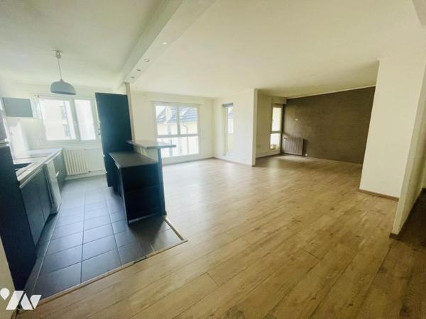 Appartement T4 avec balcon et parking