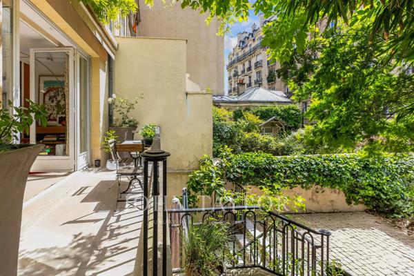 Hôtel particulier avec jardin