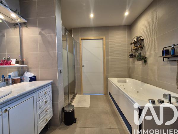 Maison à vendre 7 pièces 140 m² Broué
