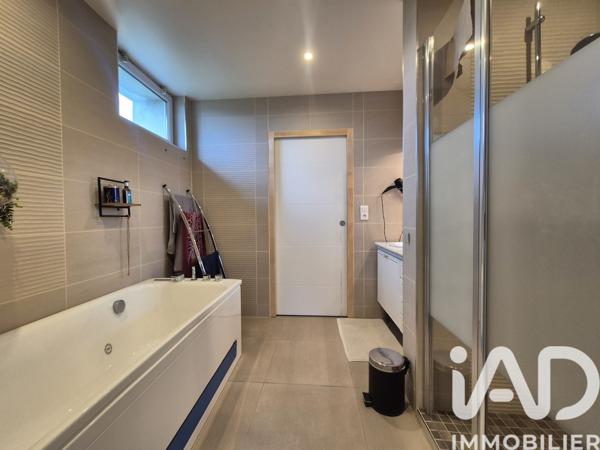 Maison à vendre 7 pièces 140 m² Broué