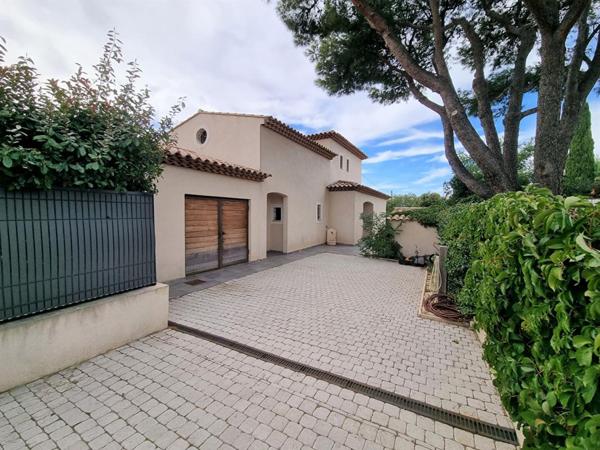 Maison Six Fours Les Plages 6 pièces 153 m2