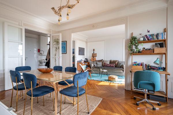 Appartement bourgeois 3 pièces 74m2 avec balcon- Paris 12