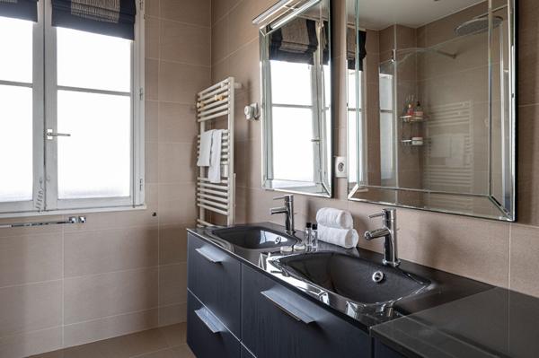 Appartement bourgeois 3 pièces 74m2 avec balcon- Paris 12