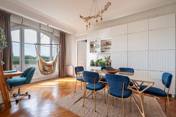 Appartement bourgeois 3 pièces 74m2 avec balcon- Paris 12