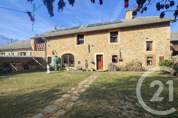 Maison à vendre  4 pièces - 221,18 m2 AUBESSAGNE - 05