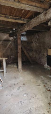 Maison à vendre ensemble de deux logements centre d'airvault (79)