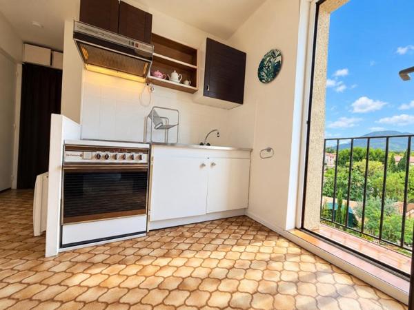 Vente / Appartement T2 à Saint-Chinian (34360)