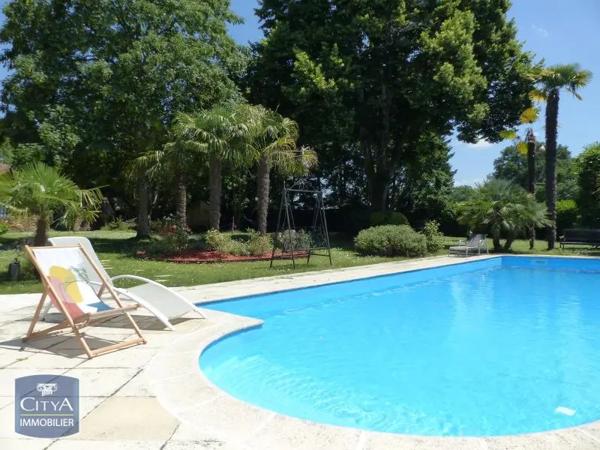 Maison à vendre 6 pièces 174m² Mont-de-Marsan (40000)