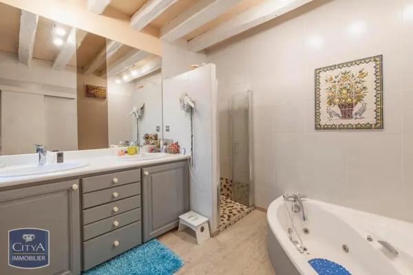 Maison à vendre 6 pièces 174m² Mont-de-Marsan (40000)