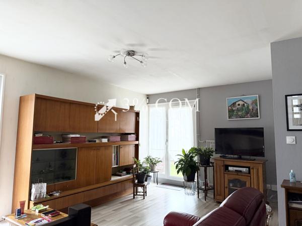 Maison 6 pièce(s) 4 chambre(s) 107 m²