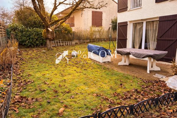 Maison 6 pièce(s) 4 chambre(s) 107 m²