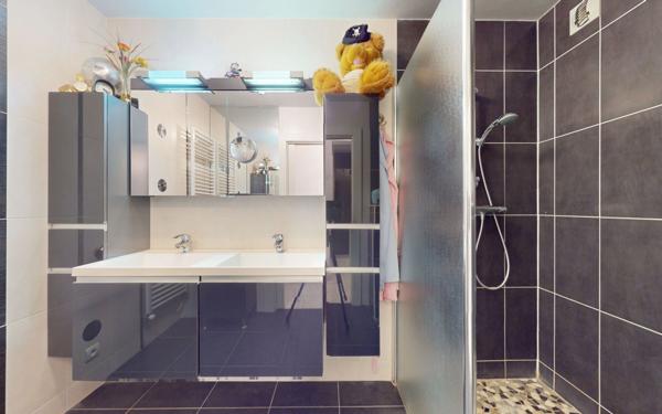 Appartement à vendre    3 pièces •  Metz