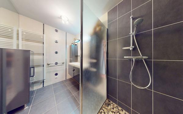 Appartement à vendre    3 pièces •  Metz