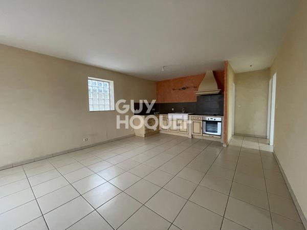 BOURGES - QUARTIER DE LA SALLE D'ARME