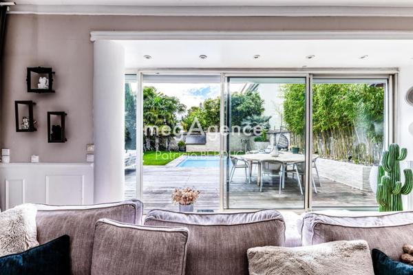 Maison à Le Perreux-sur-Marne, 94170 - 11 pièces 252m²