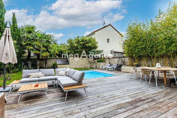Maison à Le Perreux-sur-Marne, 94170 - 11 pièces 252m²