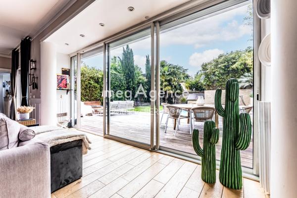 Maison à Le Perreux-sur-Marne, 94170 - 11 pièces 252m²