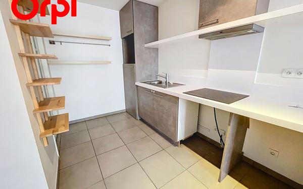 Appartement à vendre    3 pièces • 66 m2 Lyon 2