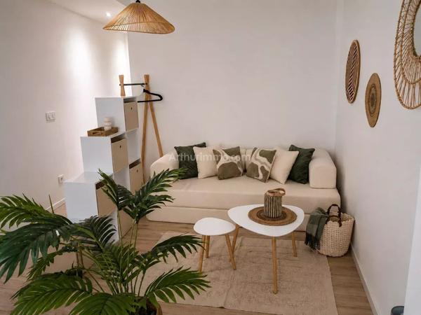 Vente                                                      Appartement
                        
                                         29 m2                     à Digne-les-Bains